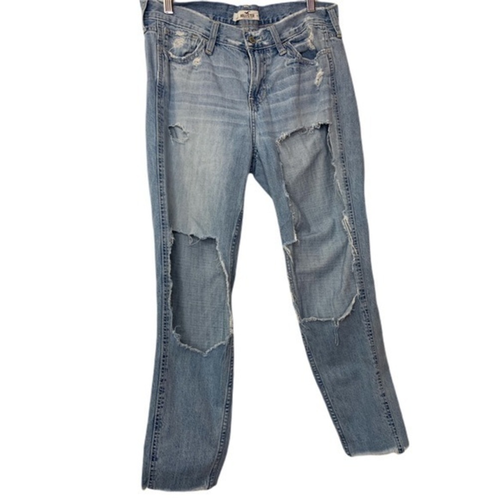 Hollister Light Blue Wash Destroyed Cropped Denim Jeans